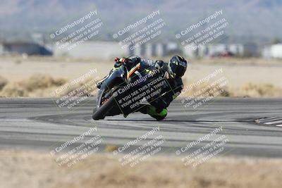 media/Dec-04-2025-Racers Edge (Thu) [[5ebc9f124d]]/2-A Group/2-Session 2 (Turn 4)/